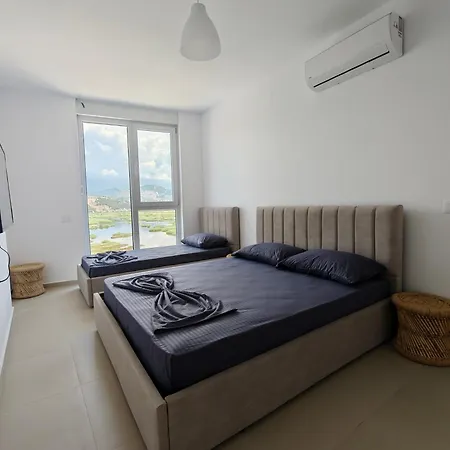 Lagoon & Sea View 2-bedroom Apartment *